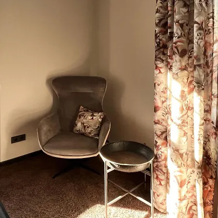 Boutiquehotel Burg Adenbach & Alter Weinbau * Bad Neuenahr-Ahrweiler