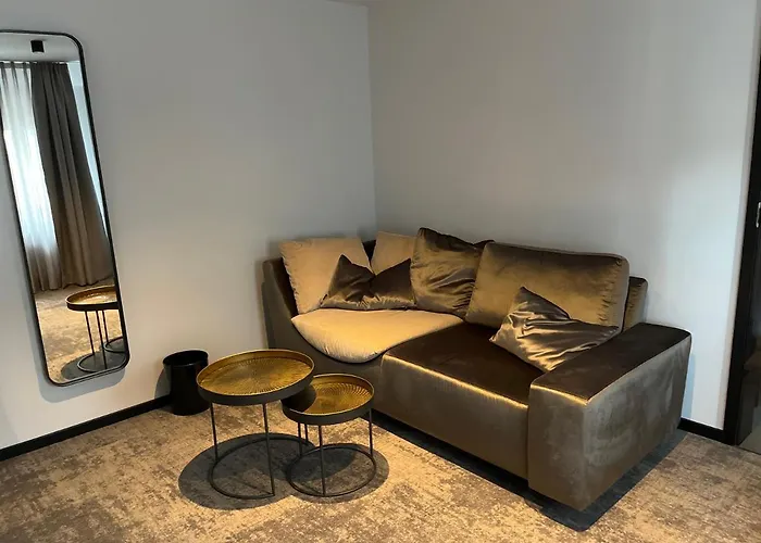 Boutiquehotel Burg Adenbach & Alter Weinbau Bad Neuenahr-Ahrweiler