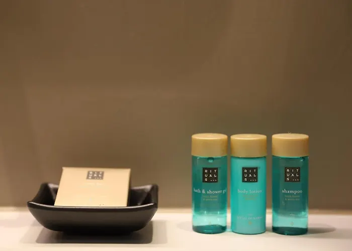 Boutiquehotel Burg Adenbach & Alter Weinbau