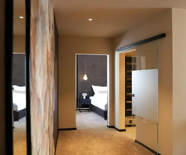 Boutiquehotel Burg Adenbach & Alter Weinbau Hotel Bad Neuenahr-Ahrweiler