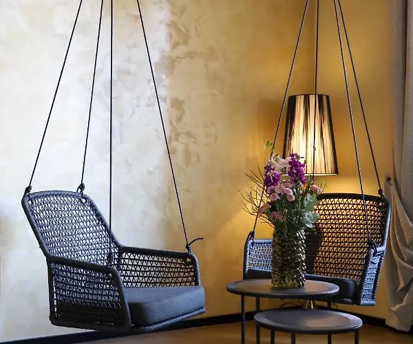 Boutiquehotel Burg Adenbach & Alter Weinbau * Bad Neuenahr-Ahrweiler