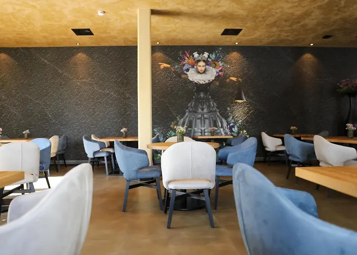 Hotel Boutiquehotel Burg Adenbach & Alter Weinbau Bad Neuenahr-Ahrweiler